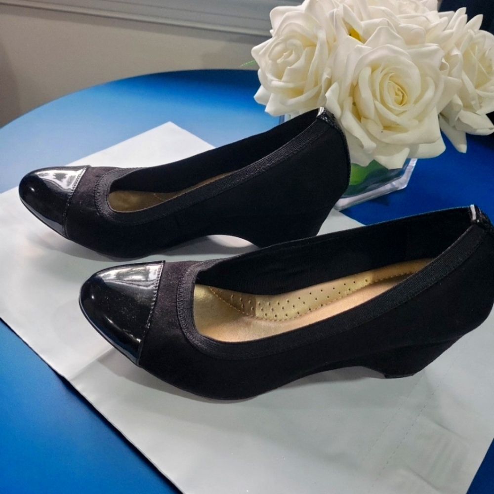 Dressy black, comfortable black wedge shoes